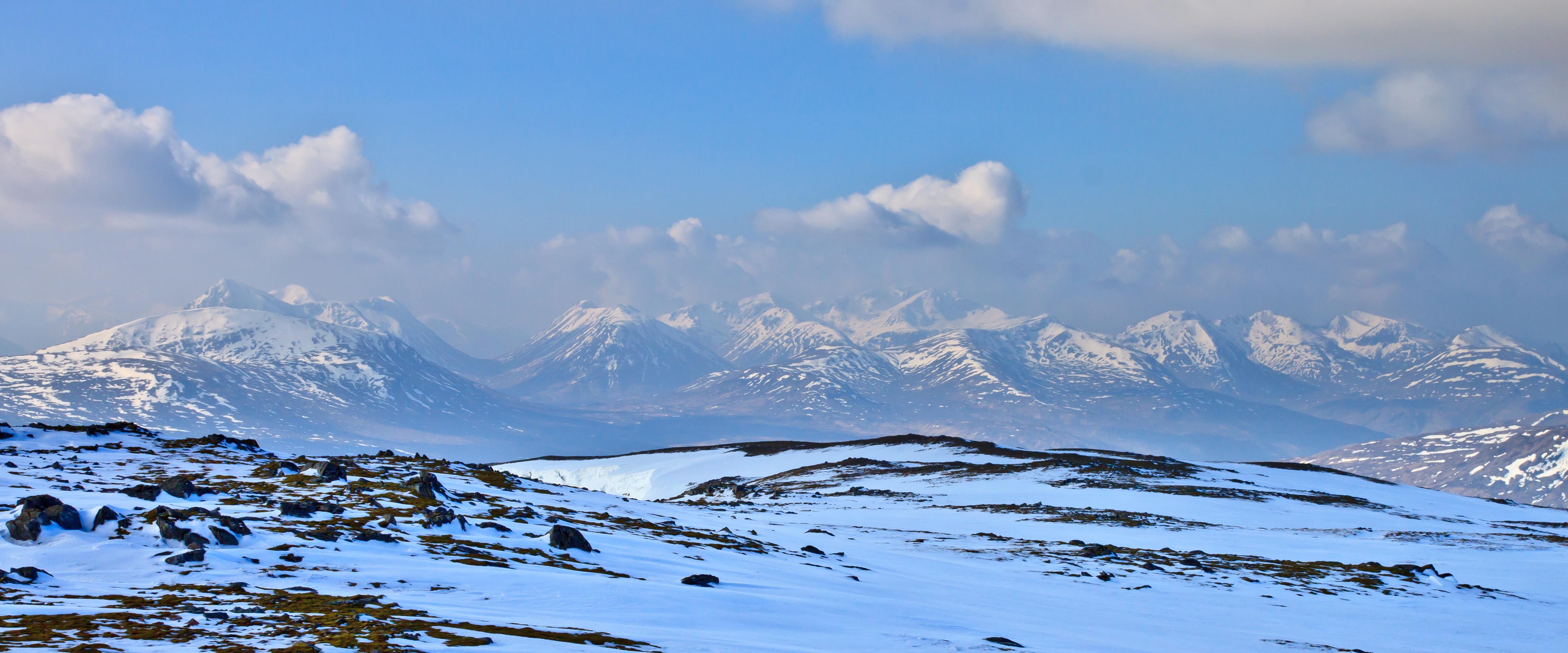 View south from summit Leum Uilleim towards The hills of Glencoe including Creise, Glen Etive, Bidean nam Bian.  March 2015.