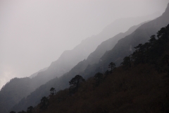 Hinku Khola valley on the way to Mera Peak